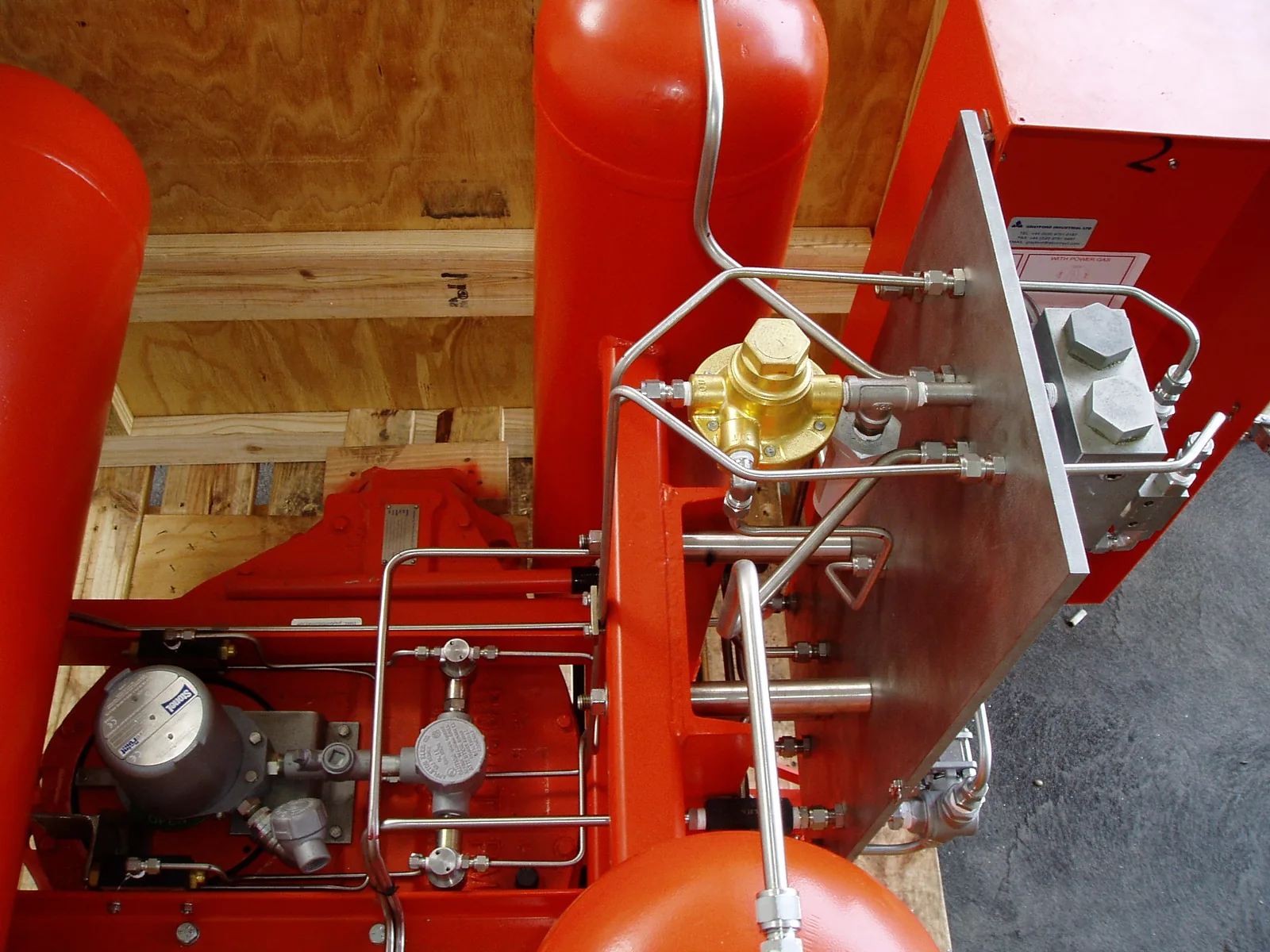 Gas over oil control panel